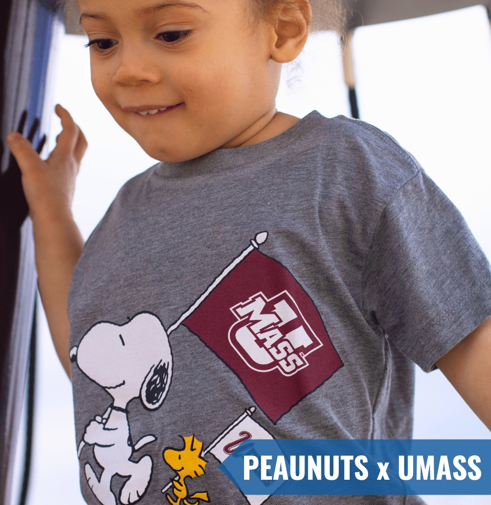 Shop the UMass Peanuts collection